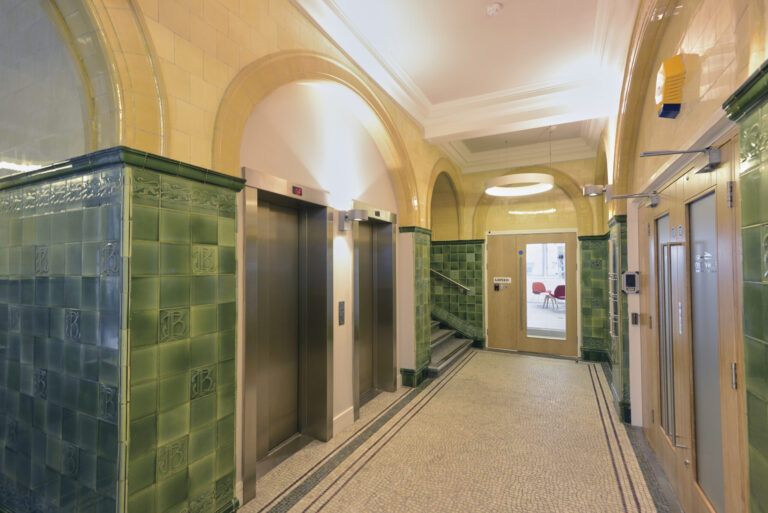 P2015_0922_N47-scaled